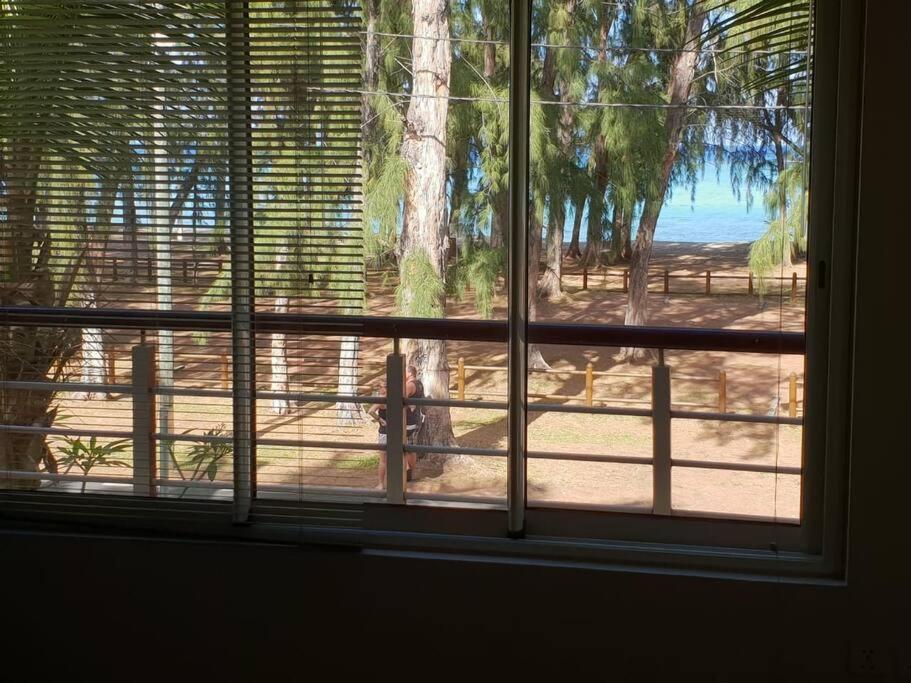 Beachfront Apartment Flic-en-Flacq Buitenkant foto